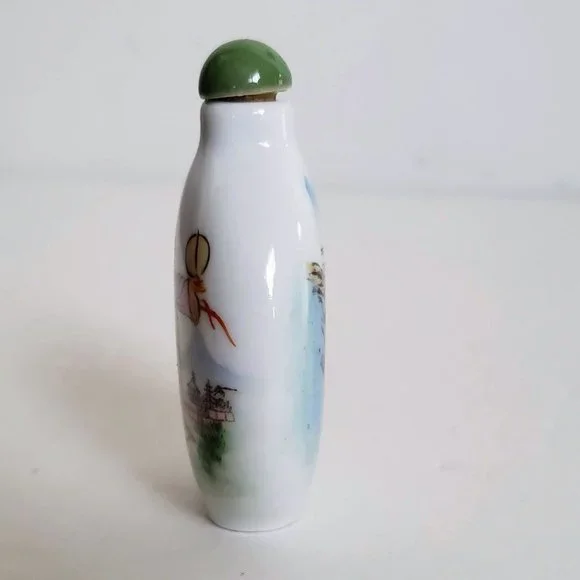 Collectible Chinese SNUFF BOTTLE Hand Painted Porcelain Small Miniature - Picture 3 of 8
